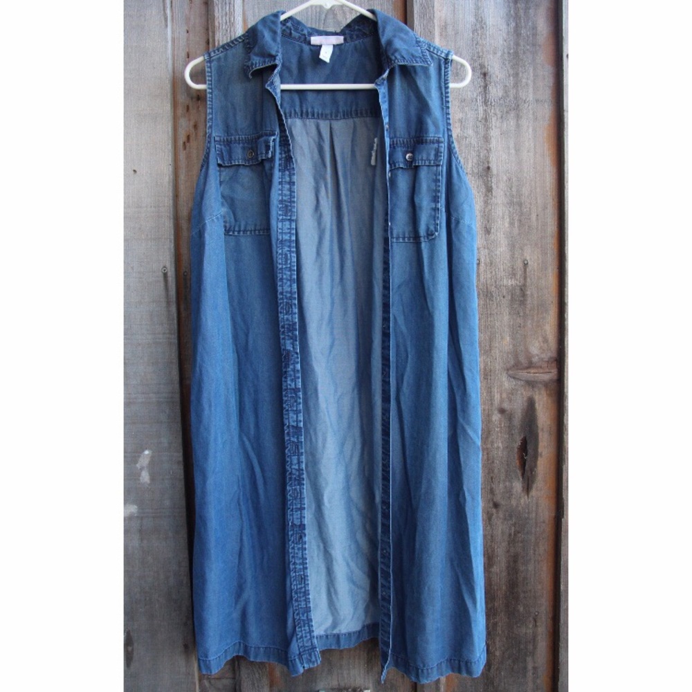 Jean style button-down maternity dress - Picture 4 of 8